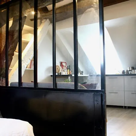 Appartamento Design Studio With Superb View, Well Located